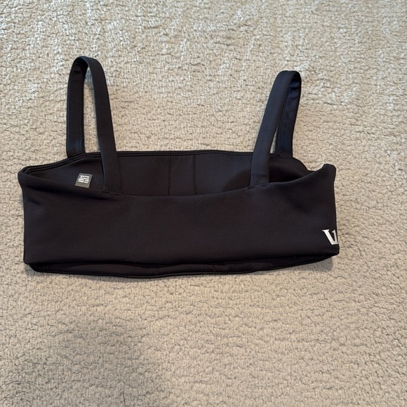 Vuori Evolve Square Neck Sports Bra Pool Black Size Large. - Picture 5 of 8